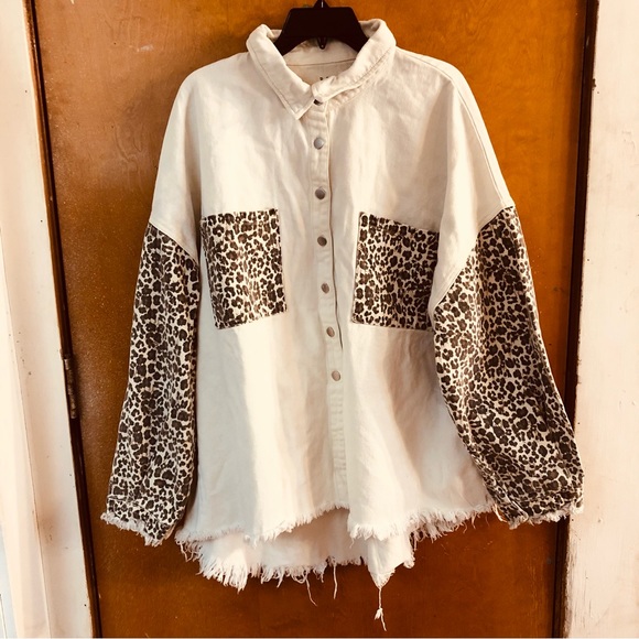 POL Jackets & Blazers - Pol jacket.   Animal print.  Plus size